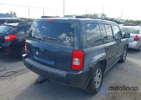2007 Jeep Patriot Sport z USA, uszkodzony, nr VIN 1J8FF28W17D352321